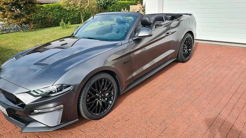 Grau Gebraucht 2018 Ford Mustang Cabrio | 35.000 € (Guter Preis) - Bild 1/4