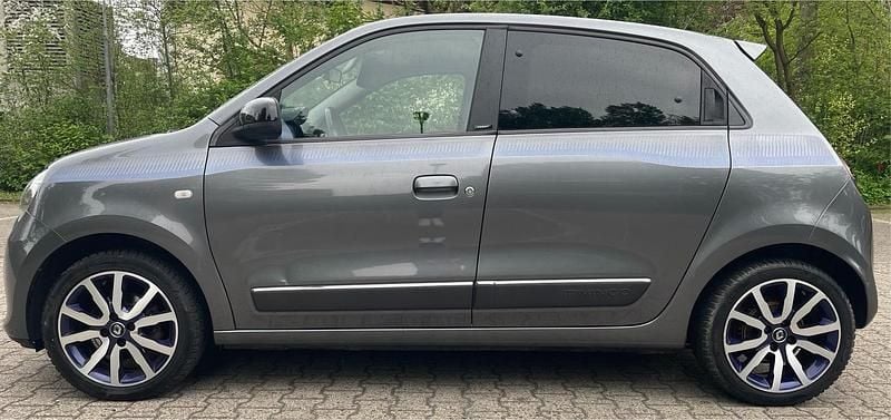 Używany Renault Twingo Cosmic 90 KM (66 kW) 2015 Szary Hatchback