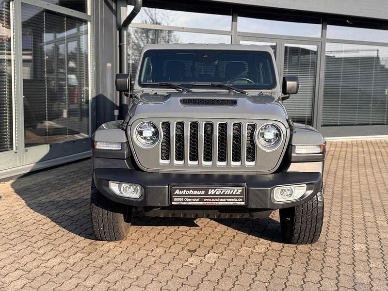 Gebraucht Jeep Gladiator Overland 264 PS (194 kW) 2022 Sting gray Pickup