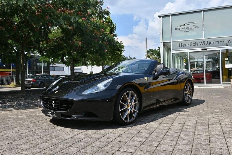 Schwarz Gebraucht 2009 Ferrari California Cabrio | 89.900 € (Guter Preis) - Bild 1/4