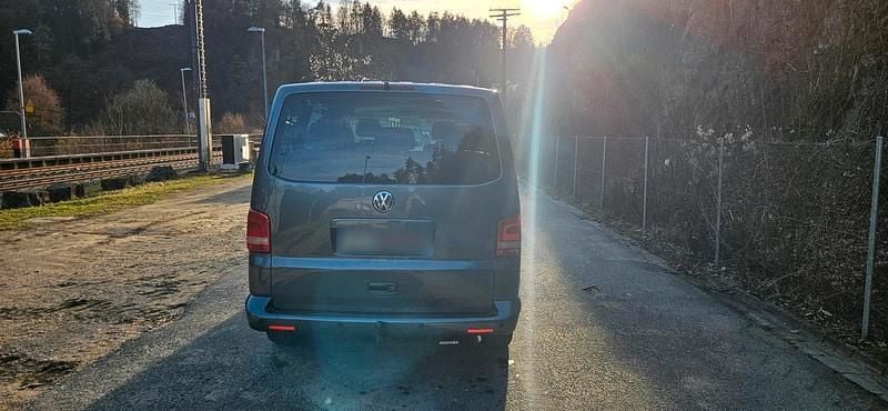 Gebraucht VW Transporter 131 PS (96 kW) 2006 Grau Van