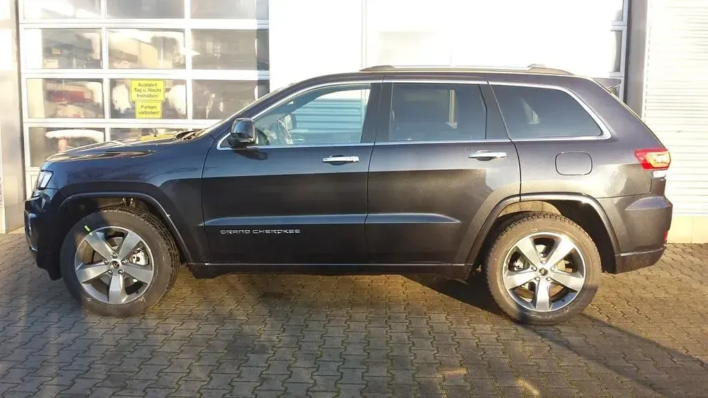 Gebraucht Jeep Grand Cherokee Overland 250 PS (183 kW) 2014 Grau SUV