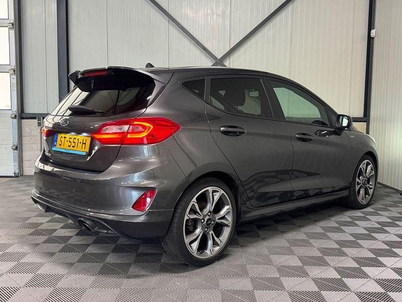 Gebraucht Ford Fiesta ST-Line 101 PS (74 kW) 2018 Grau Kleinwagen