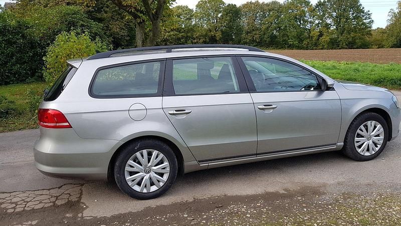 Używany VW Passat Trendline 122 KM (89 kW) 2014 Srebrny Kombi