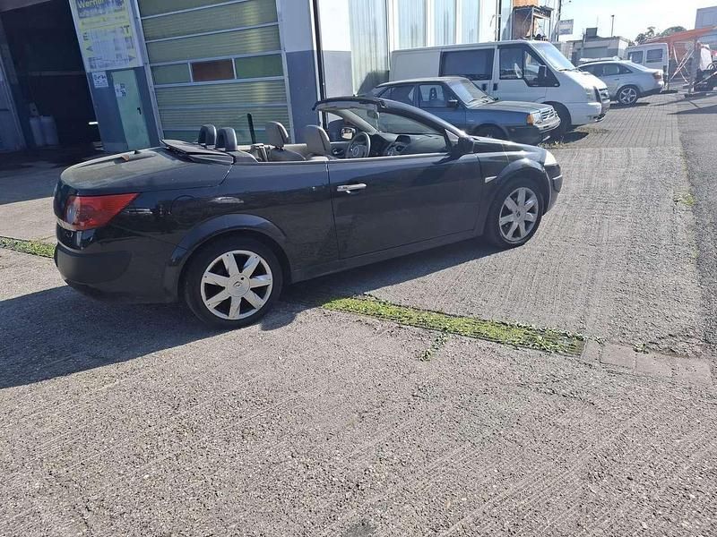 Schwarz Gebraucht 2007 Renault Mégane Cabriolet Privilege Cabrio | 499 € (Superpreis) - Bild 1/4