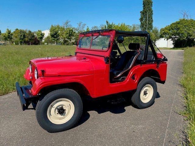 Rot Gebraucht 1966 Jeep CJ SUV | 24.900 € - Bild 1/4