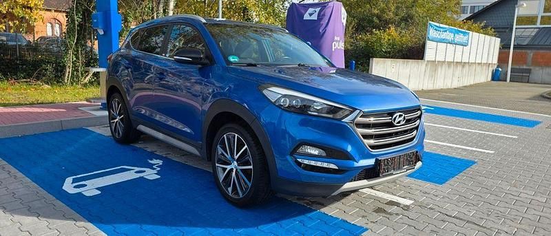 Blau Gebraucht 2018 Hyundai Tucson Passion SUV | 13.500 € (Fairer Preis) - Bild 1/4