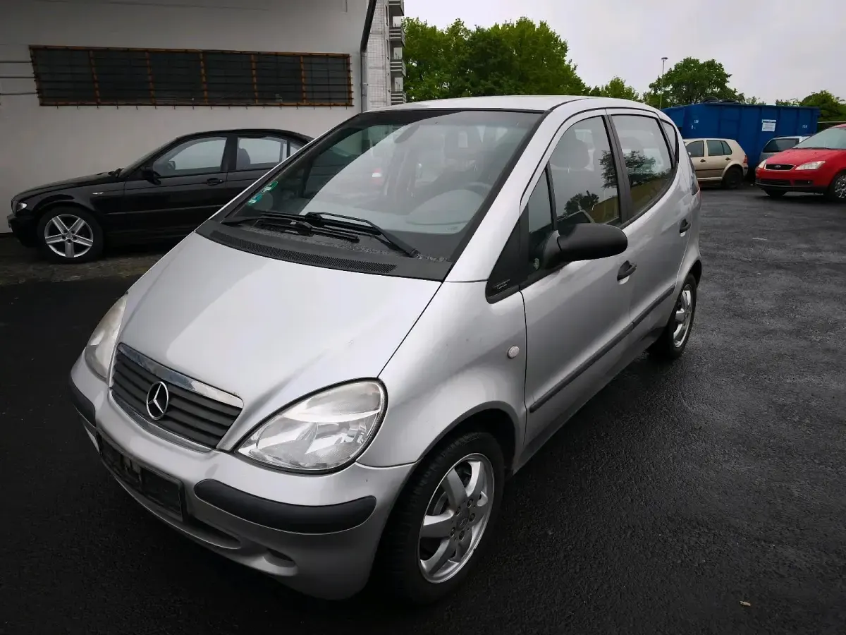 Gebraucht Mercedes A160 101 PS (74 kW) 2003 Braun Kombi