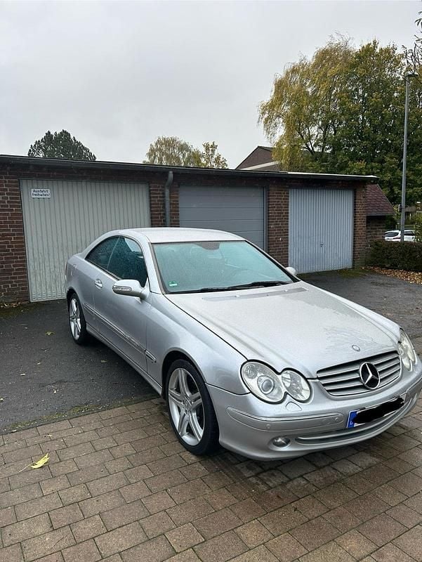 Gebraucht Mercedes CLK200 163 PS (119 kW) 2004 Silber Coupé