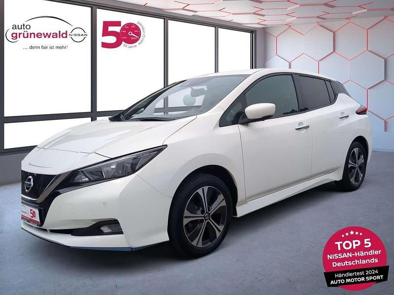 Weiß Gebraucht 2020 Nissan Leaf 360º Kleinwagen | 17.500 € (Fairer Preis) - Bild 1/4