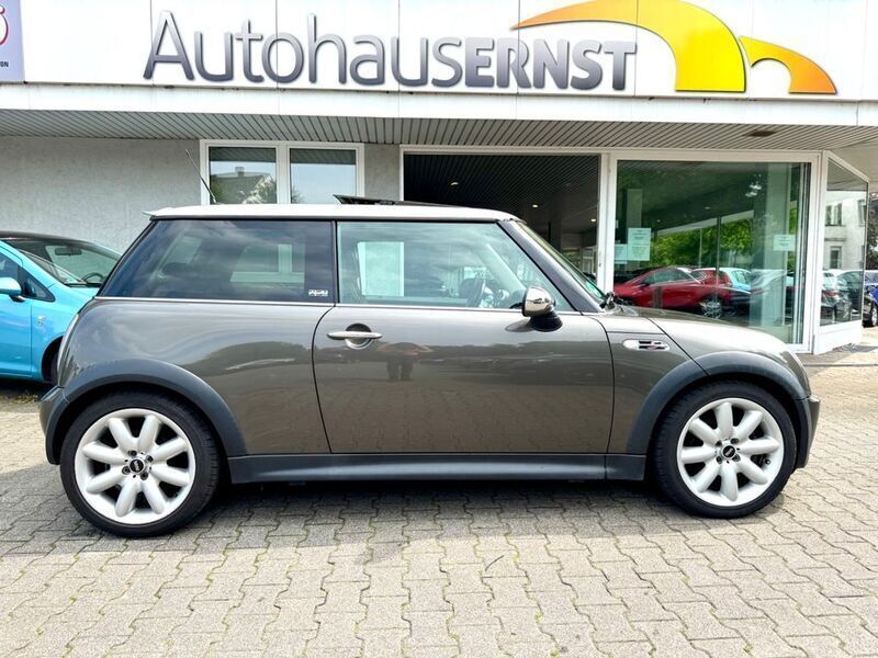 Grau Gebraucht 2006 Mini Cooper S Kleinwagen | 2.999 € - Bild 1/4