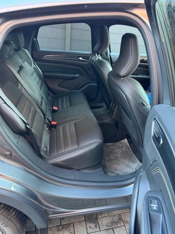 Gebraucht Renault Arkana 165 PS (121 kW) 2023 Silber SUV