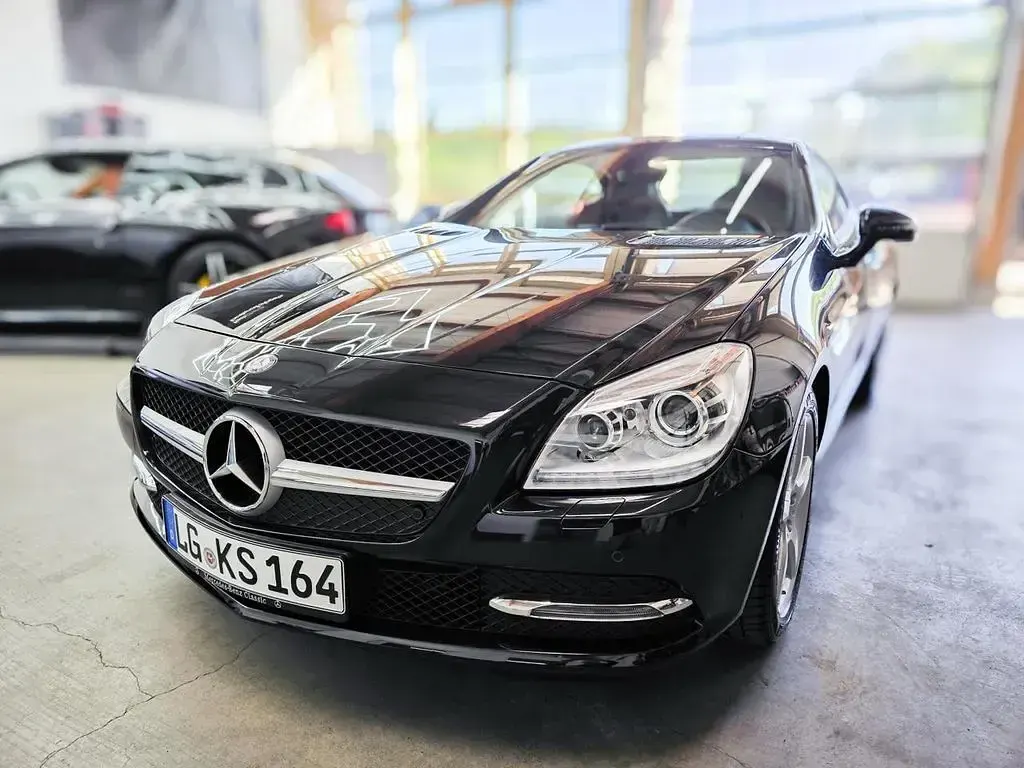 Gebraucht Mercedes SLK250 204 PS (150 kW) 2014 Schwarz Cabrio