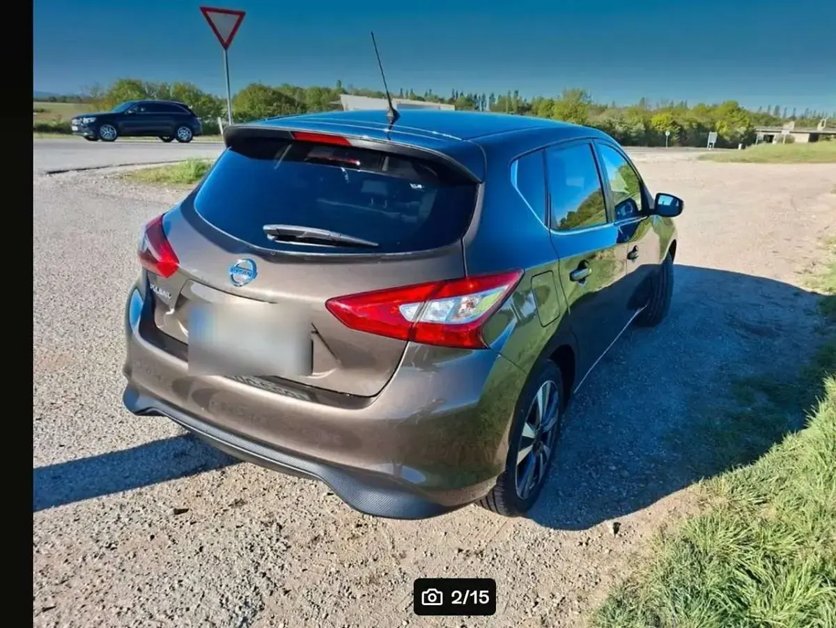 Gebraucht Nissan Pulsar N-Connecta 116 PS (85 kW) 2016 Braun Kleinwagen