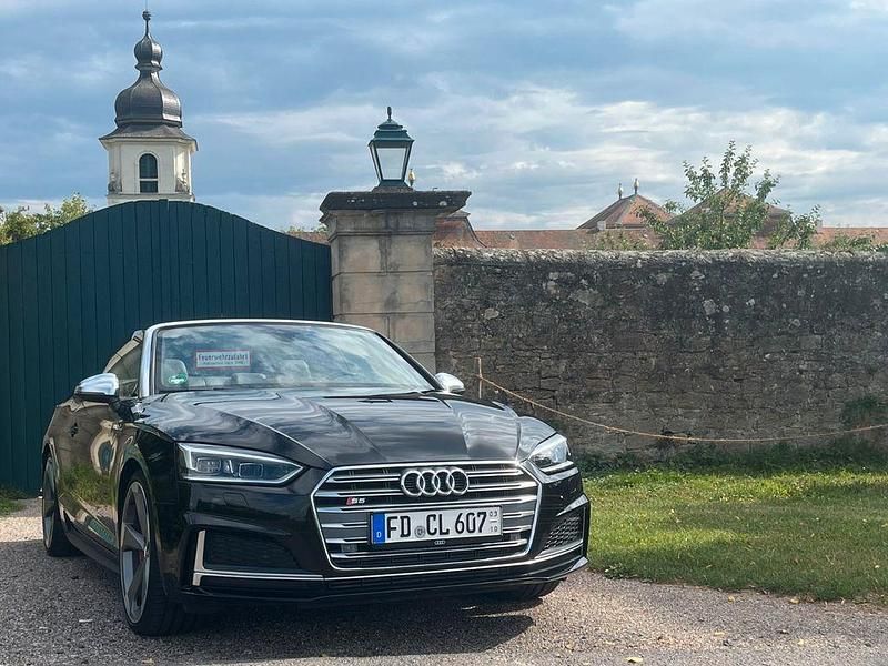 Schwarz Gebraucht 2018 Audi S5 Cabriolet Ambiente Cabrio | 36.900 € (Fairer Preis) - Bild 1/4