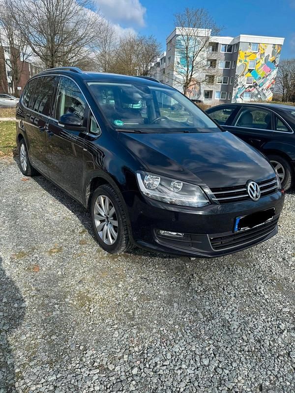 Gebraucht VW Sharan 140 PS (102 kW) 2015 Schwarz Van / Kleinbus