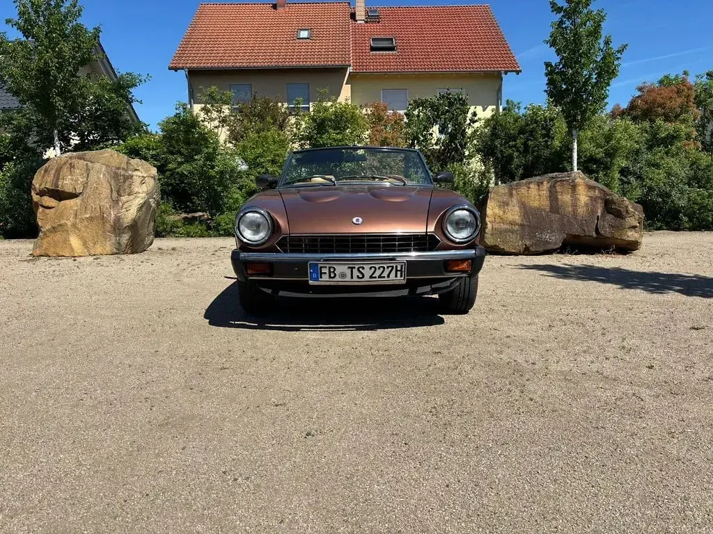 Gebraucht Fiat 124 Spider 105 PS (77 kW) 1983 Braun Cabrio
