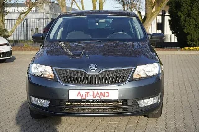 Second-hand Skoda Rapid Ambition 90 CP (66 kW) 2017 Gri Hatchback