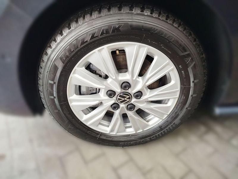 Gebraucht VW Multivan Style 204 PS (150 kW) 2024 Weiß Van