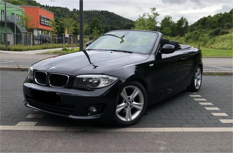 Schwarz Gebraucht 2012 BMW 118 Cabriolet Cabrio | 9.399 € (Fairer Preis) - Bild 1/4