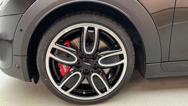 Gebraucht Mini John Cooper Works 231 PS (169 kW) 2019 Schwarz Kleinwagen