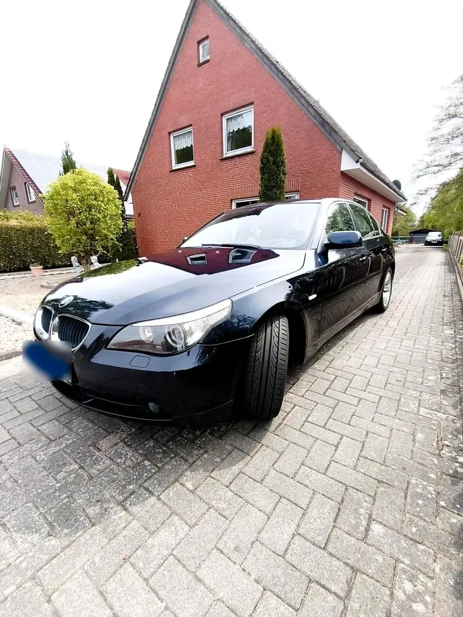 Gebraucht BMW 520 170 PS (125 kW) 2004 Blau Limousine