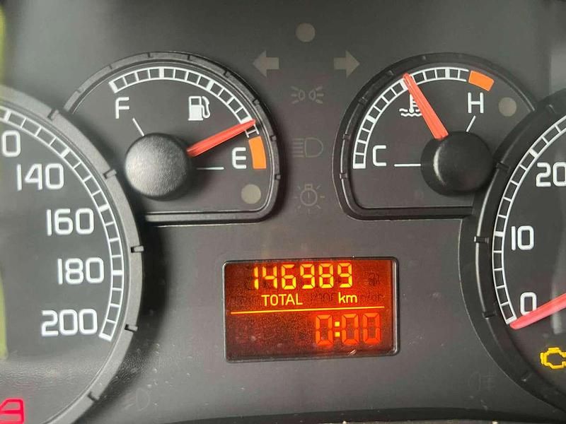 Gebraucht Fiat Doblò 75 PS (55 kW) 2010 Weiß Van / Kleinbus