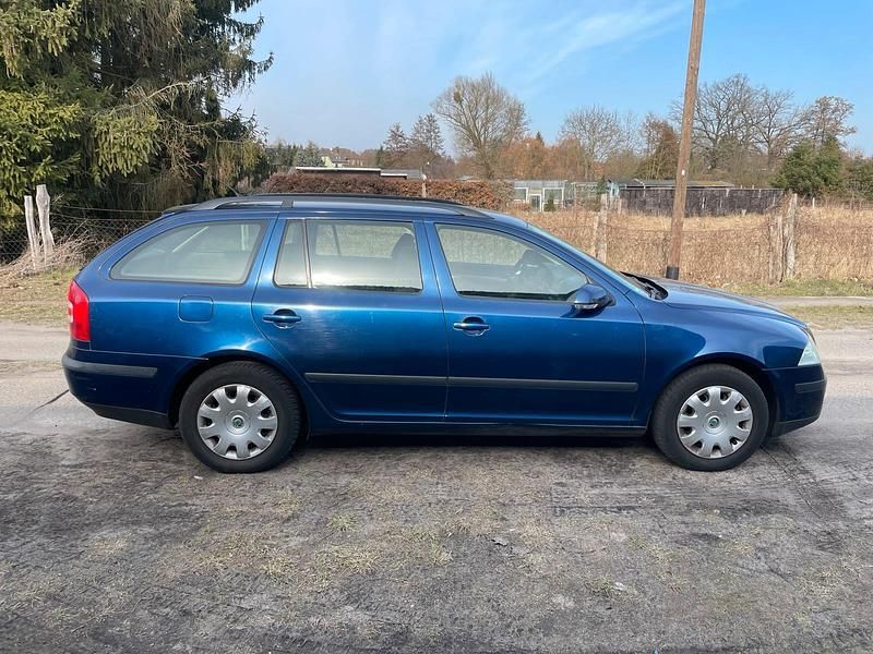 Gebraucht Skoda Octavia 2008 Blau Kombi