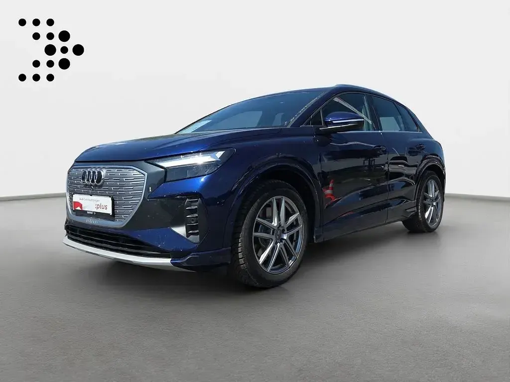 Używany Audi Q4 e-tron Ambiente 194 kW (265 KM) 2023 Niebieski SUV
