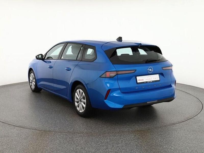Gebraucht Opel Astra Enjoy 131 PS (96 kW) 2023 Blau Kombi