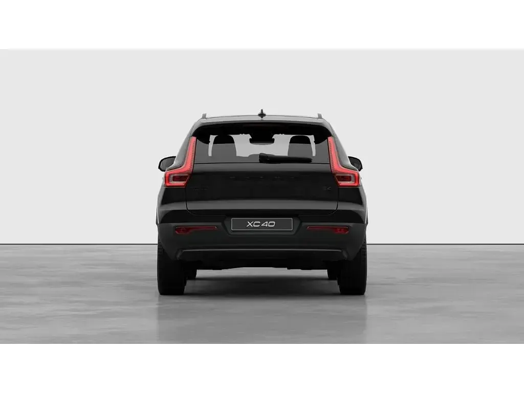 Neu Volvo XC40 Plus 197 PS (144 kW) 2026 Schwarz SUV