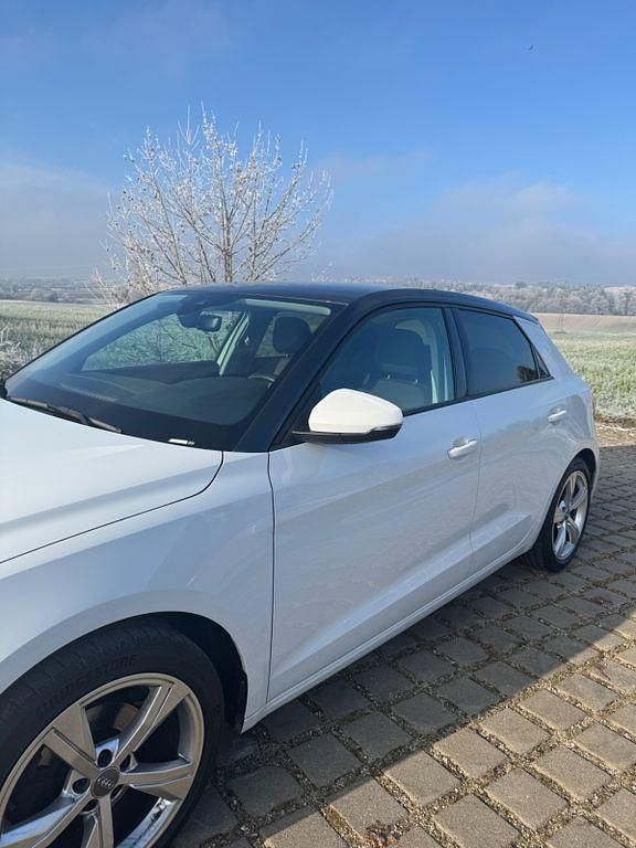 Gebraucht Audi A1 Sportback Advanced 150 PS (110 kW) 2019 Weiß Kleinwagen