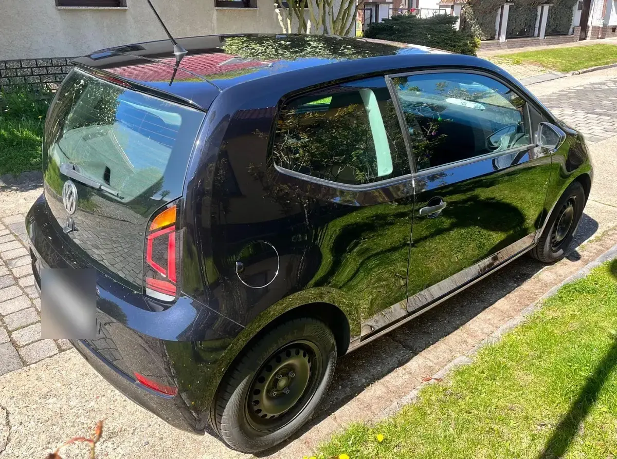 Usata VW up! 65 CV (47 kW) 2018 Nero Utilitaria