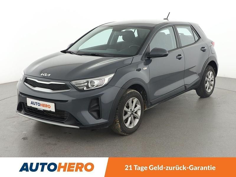 Grau Gebraucht 2022 Kia Stonic Edition 7 SUV | 14.120 € (Guter Preis) - Bild 1/3