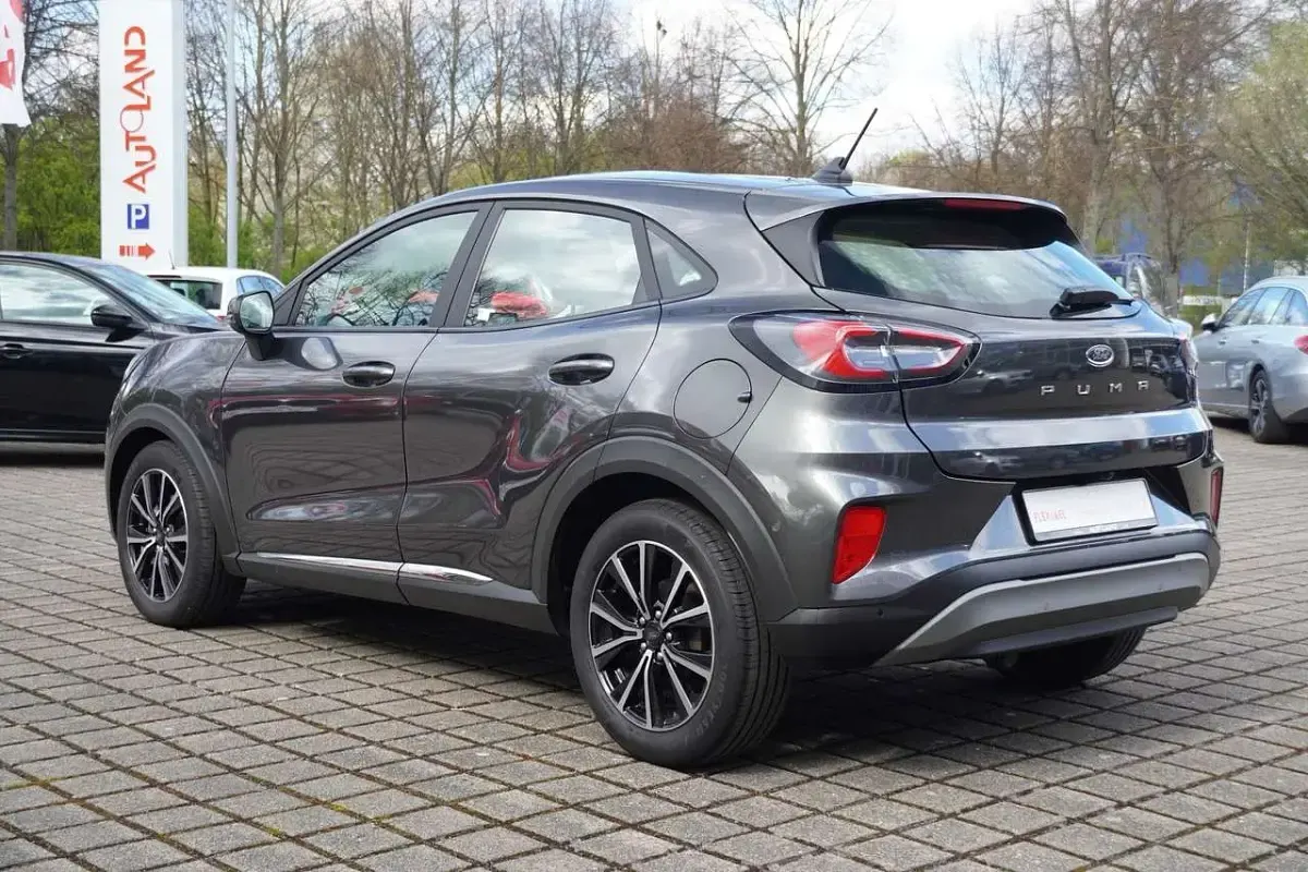 Gebraucht Ford Puma 125 PS (91 kW) 2023 Magneticgrau (metallic) SUV