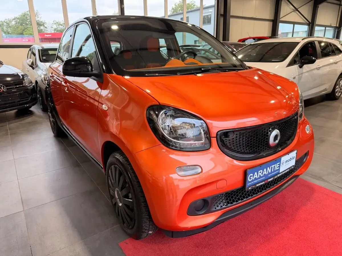 Gebraucht Smart ForFour Basis 71 PS (52 kW) 2015 Schwarz Kleinwagen