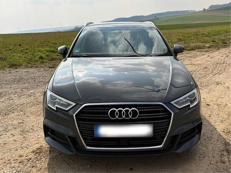 Używany Audi A3 Design 150 KM (110 kW) 2019 Szary Sedan/Limuzyna
