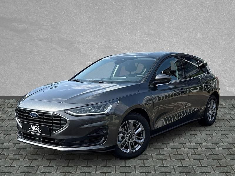 Magnetic metallic Neu 2025 Ford Focus Titanium Limousine | 29.990 € (Fairer Preis) - Bild 1/4