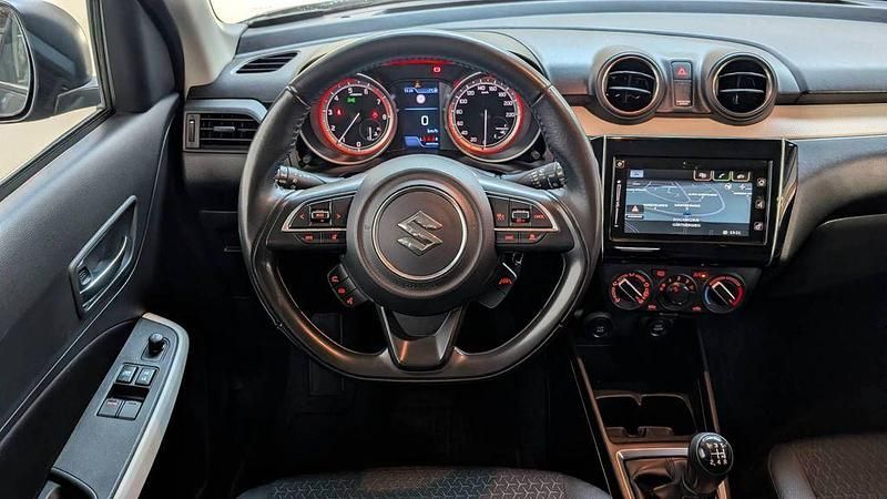 Gebraucht Suzuki Swift Comfort 83 PS (61 kW) 2021 Grau Kleinwagen