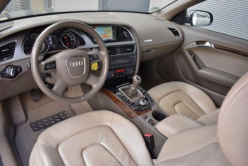 Gebraucht Audi A5 Cabriolet 211 PS (155 kW) 2009 Grau Cabrio