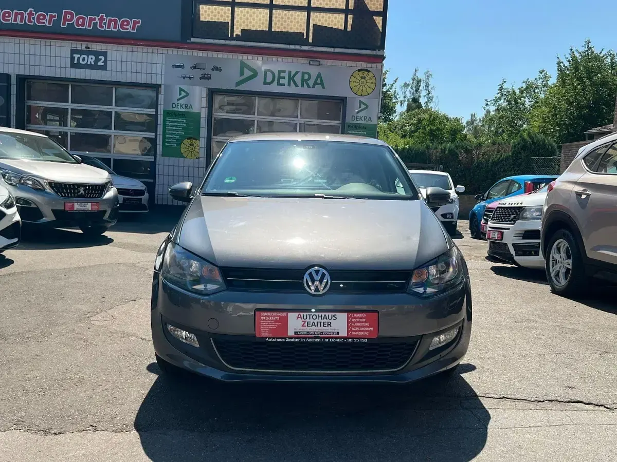 Gebraucht VW Polo Life 69 PS (50 kW) 2014 Grau Kleinwagen