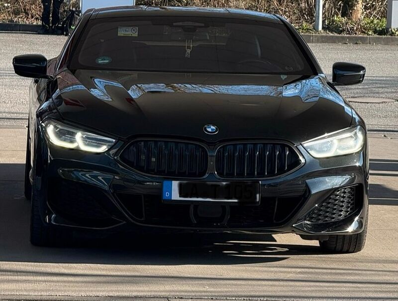 Schwarz Gebraucht 2018 BMW 840 Shadowline Coupé | 41.000 € (Etwas zu teuer) - Bild 1/4