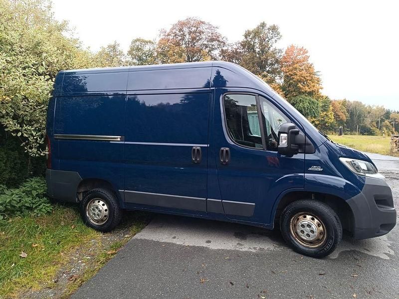 Blau Gebraucht 2016 Fiat Ducato Van | 13.500 € (Guter Preis) - Bild 1/4