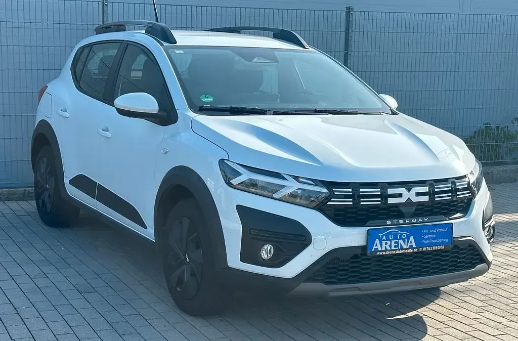 Gebraucht Dacia Sandero Expression 91 PS (66 kW) 2024 Weiß Limousine