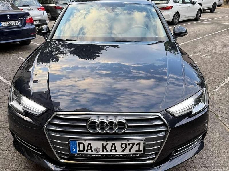 Gebraucht Audi A4 190 PS (139 kW) 2017 Blau Kombi