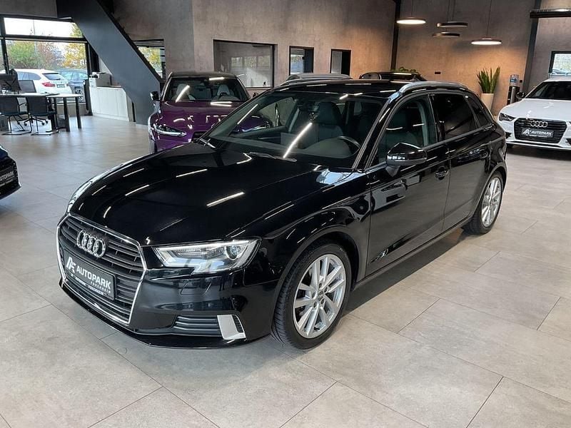 Schwarz Gebraucht 2018 Audi A3 Sport Limousine | 11.980 € (Guter Preis) - Bild 1/4