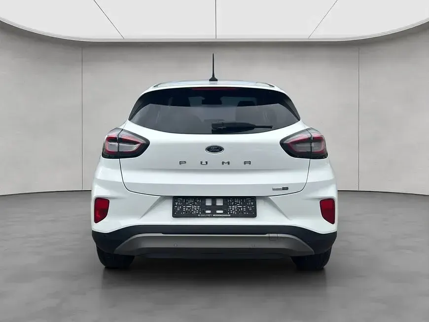 Gebraucht Ford Puma Titanium 125 PS (91 kW) 2022 Frozen white SUV