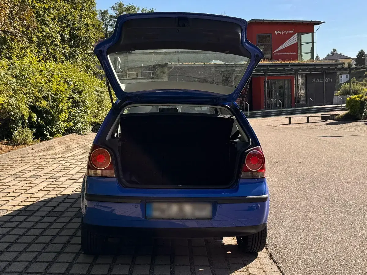 Gebraucht VW Polo 60 PS (44 kW) 2007 Blau Kleinwagen