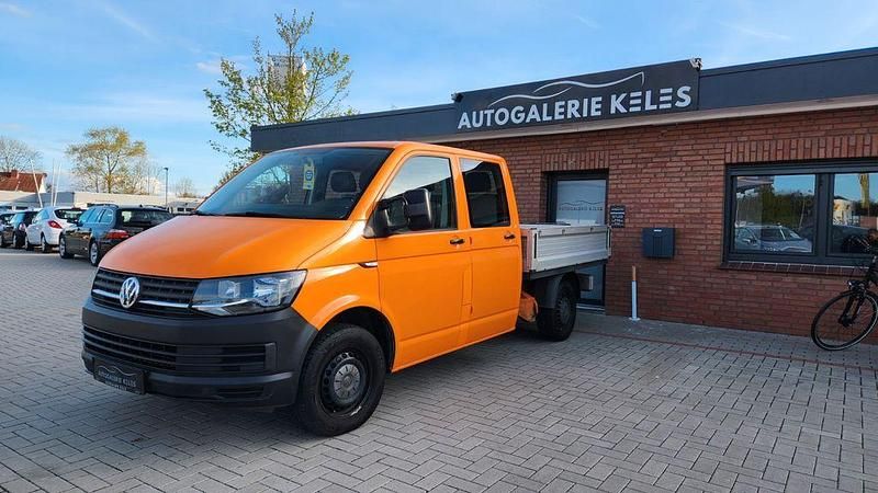 Gebraucht VW Transporter 102 PS (75 kW) 2016 Orange Van