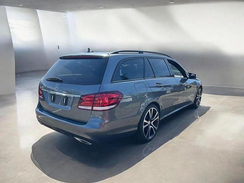 Second-hand Mercedes E300 231 CP (169 kW) 2015 Gri Break